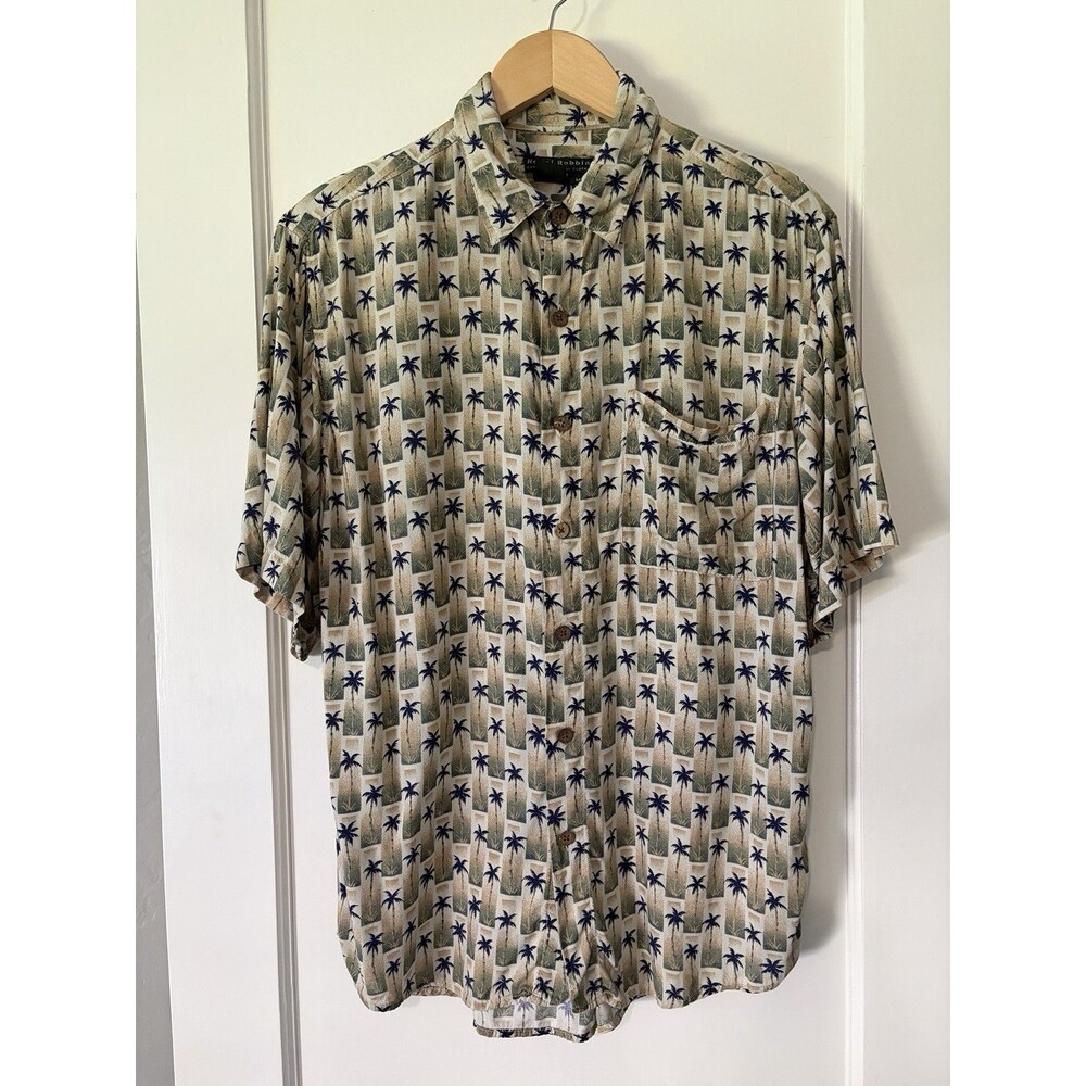 Royal Robbins Hawaiian Shirt Medium 100% Rayon Palm Tree Print Aloha Cream Beige